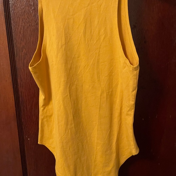 Solid Round Neck Fitted Tank Bodysuit - Picture 4 of 5